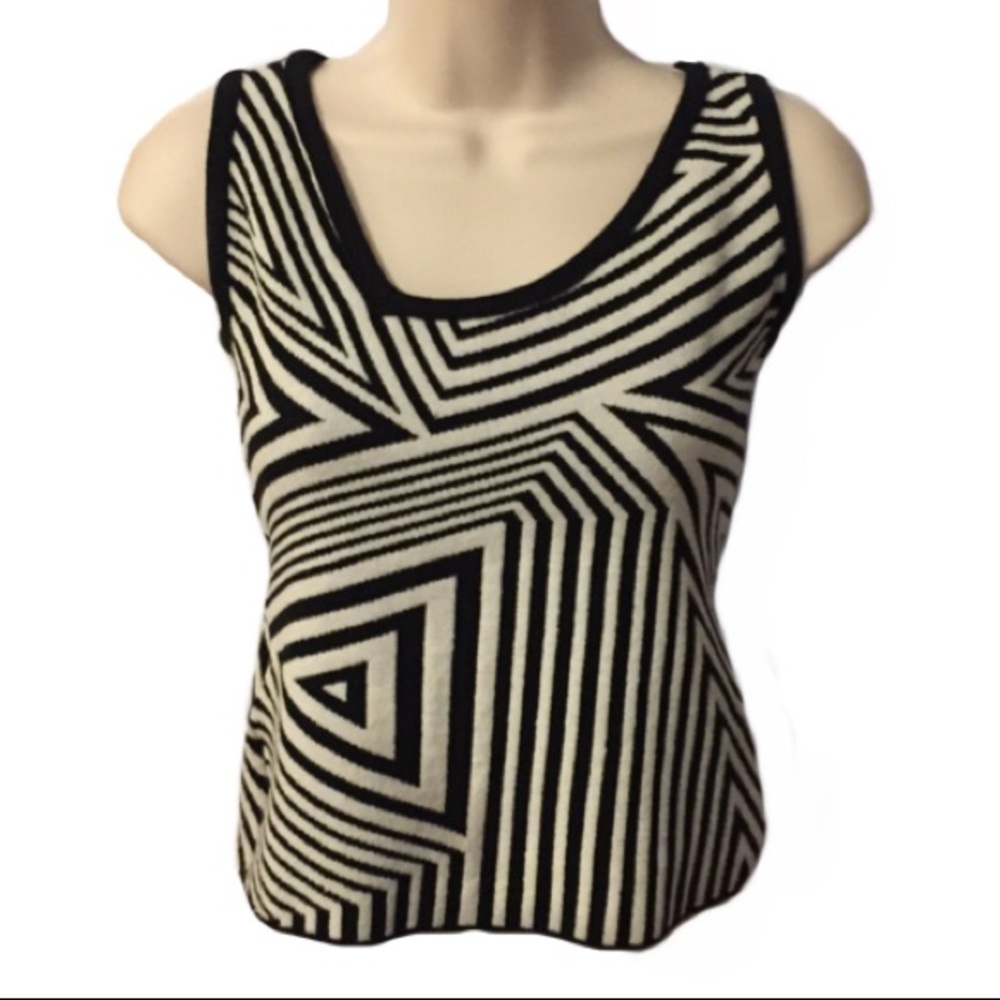 Bette Paige Funky Crop Top